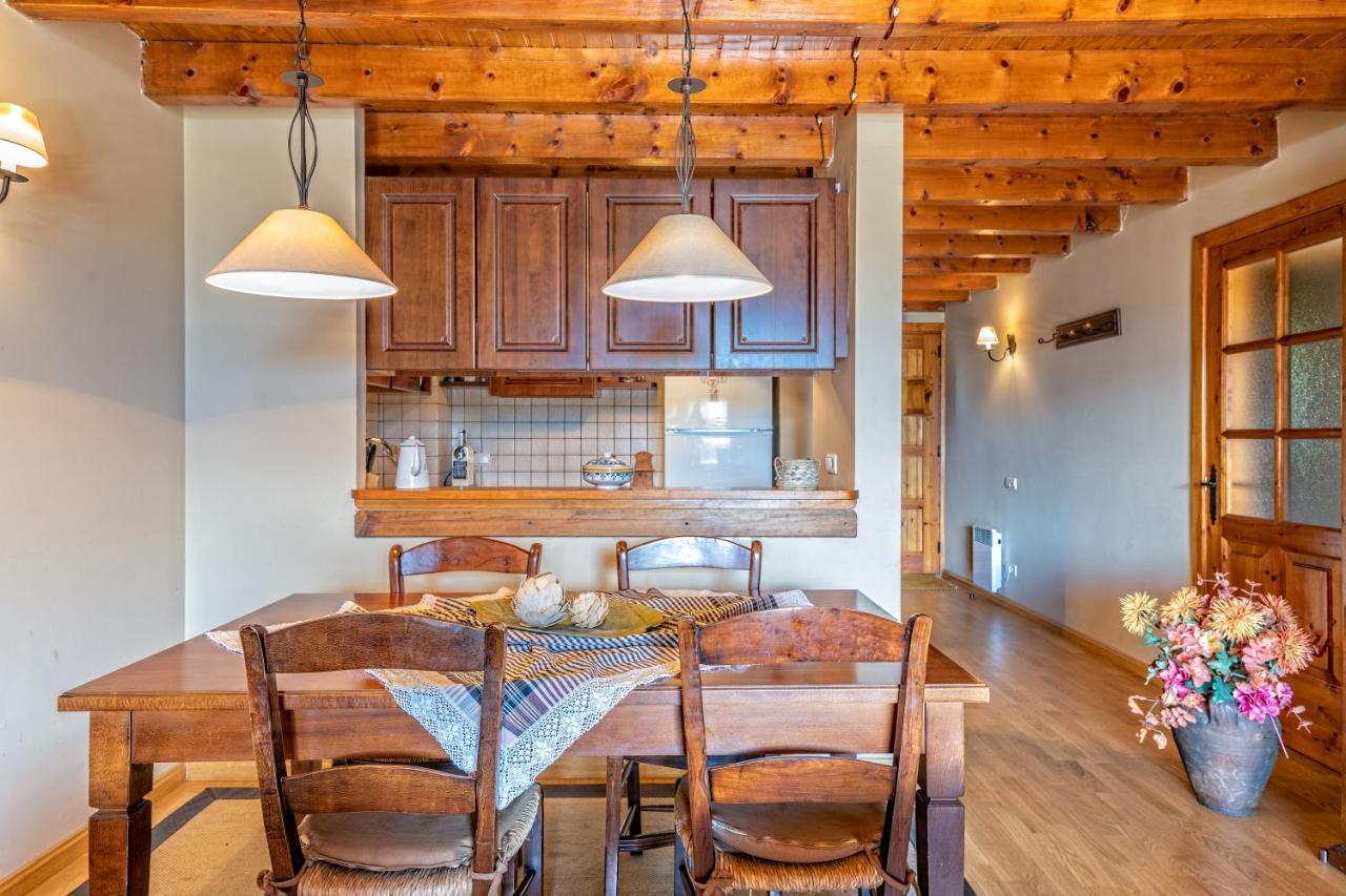 Casa Con Encanto En La Cerdana Francesa Holiday home *